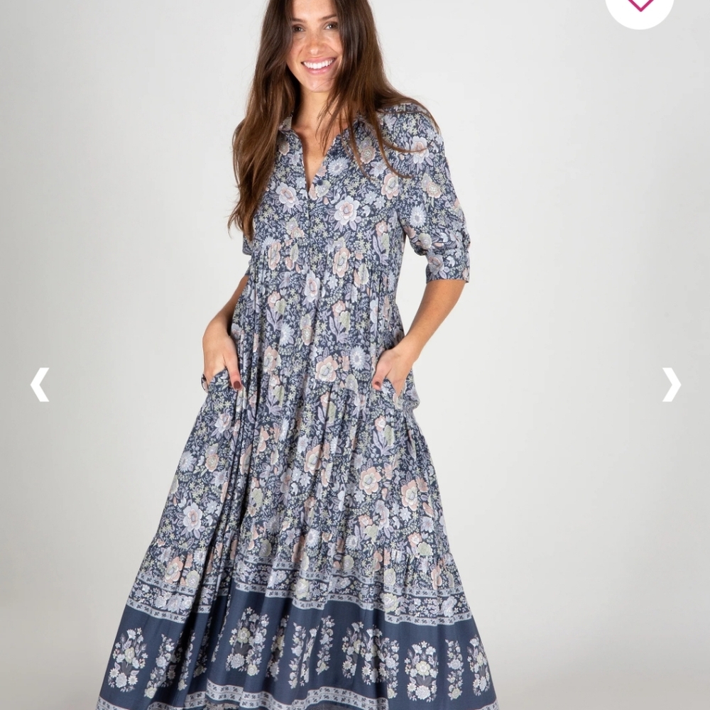 XXL Rebecca Midi dress.